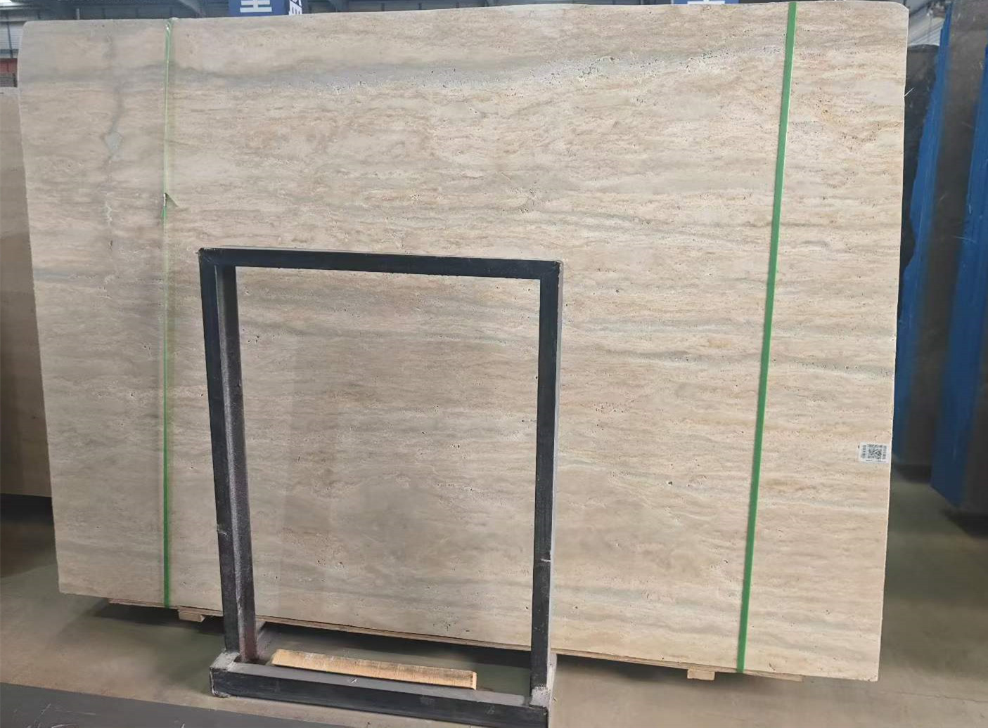 SLIVER TRAVERTINE (1).jpg